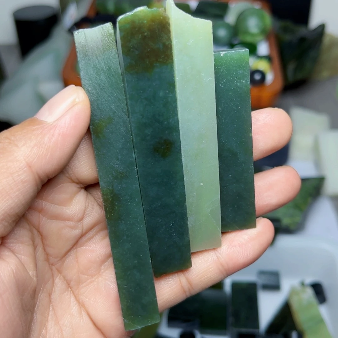 未镶嵌和田玉珠宝半成品