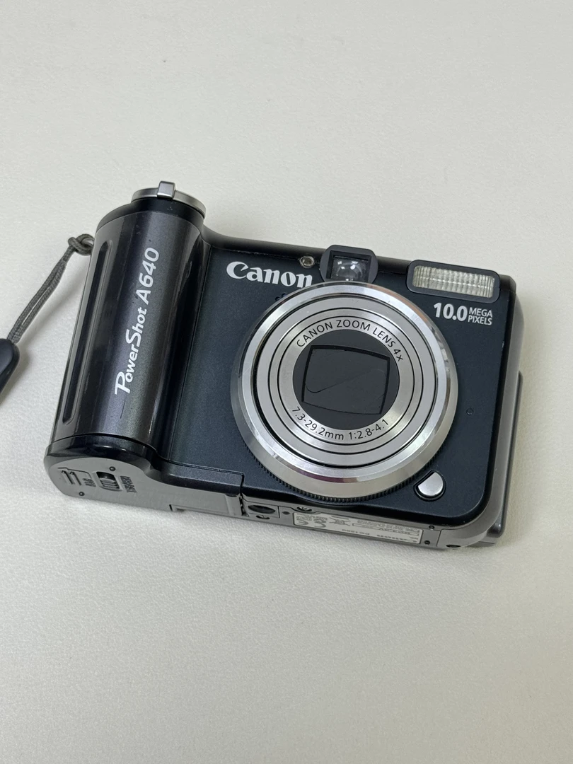 9新 Canon/佳能 佳能a640 1000w像素 4倍光学变焦 配件齐全