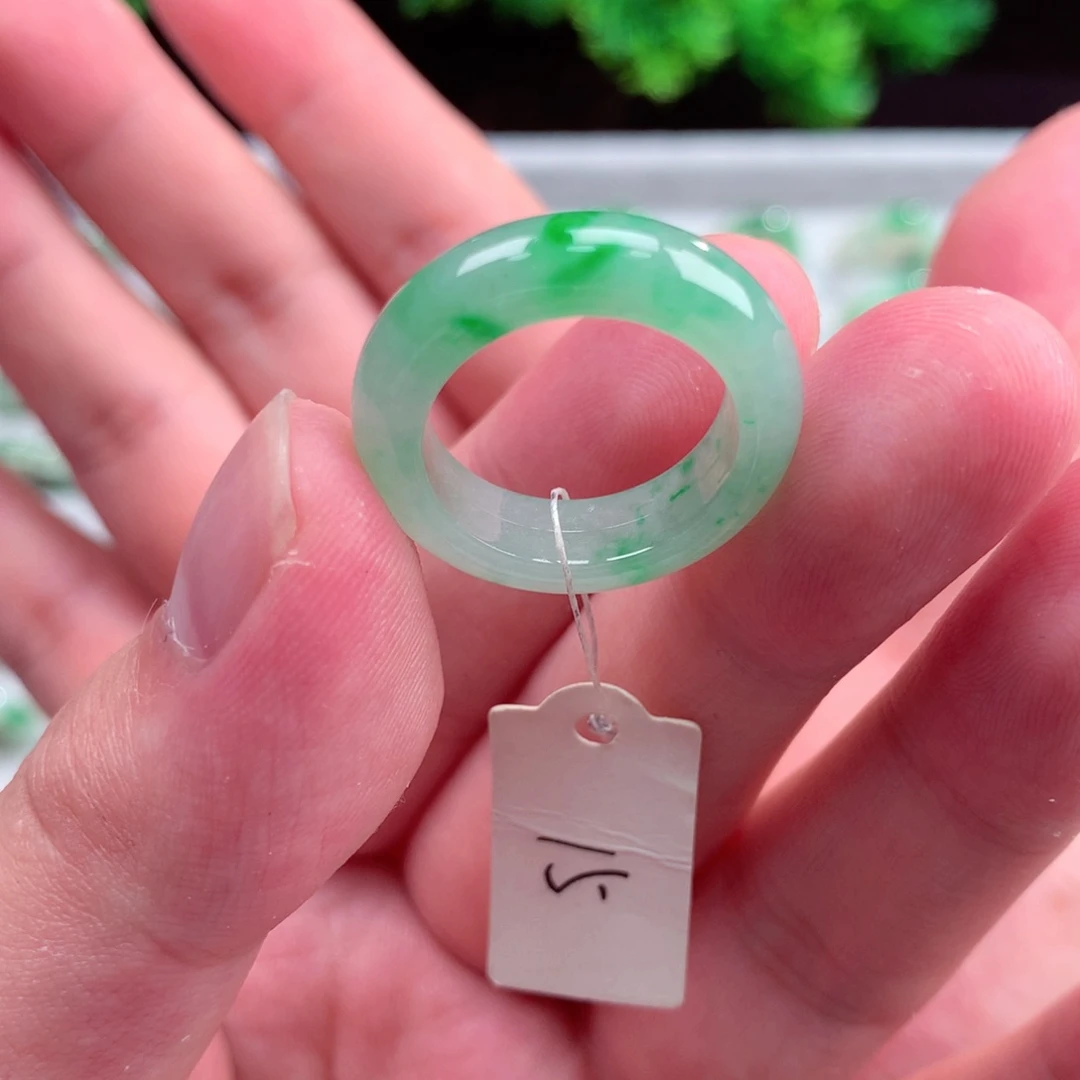 未镶嵌戒指翡翠天然