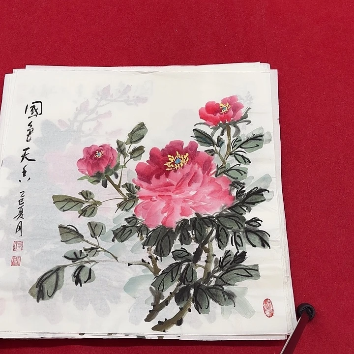 国画花鸟等图案为