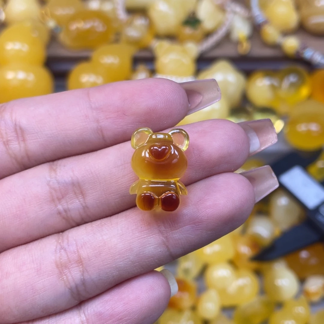 琥珀未镶嵌珠宝奇石