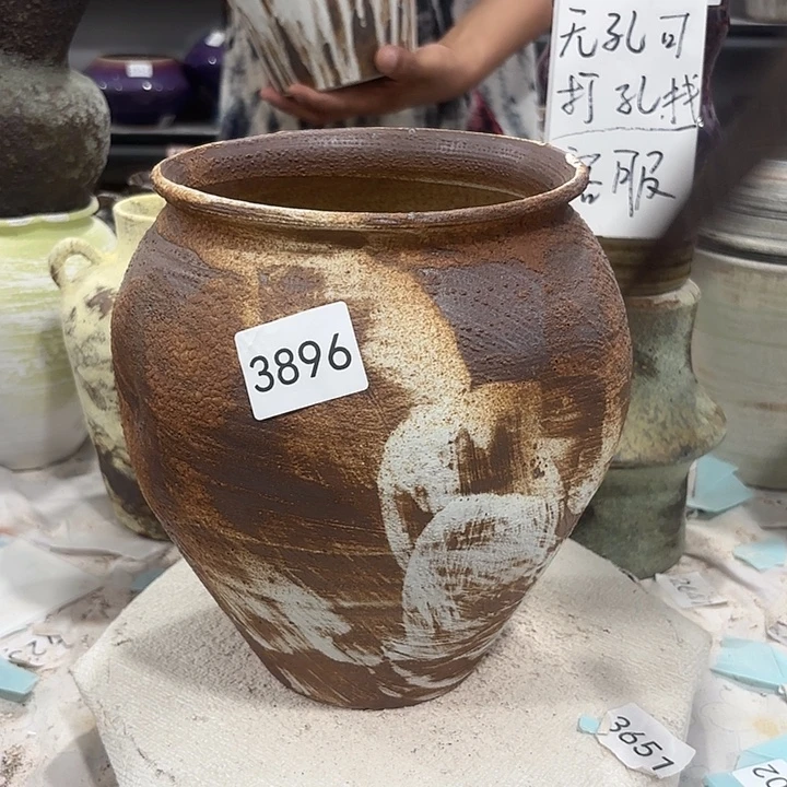 摆件高22，口14，瑕疵处理，有孔3896