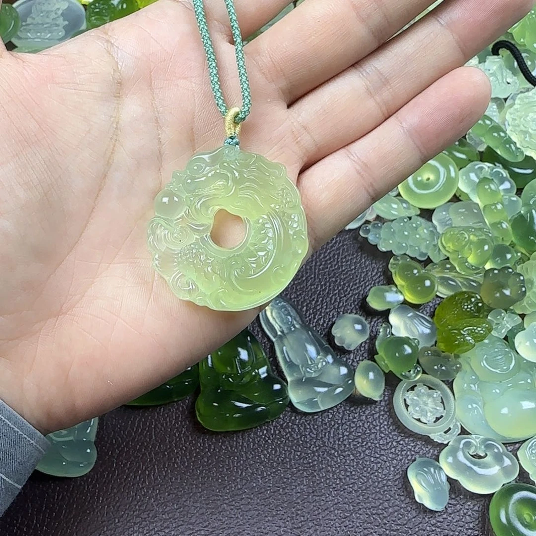 蛇纹石玉合金颈饰