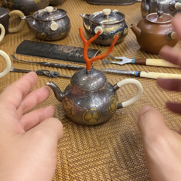 H***h纯银银壶纯银银壶
