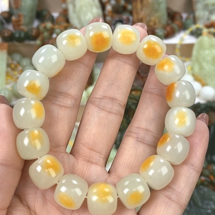 【闪购商品】透闪石质玉手串未镶嵌永**弃