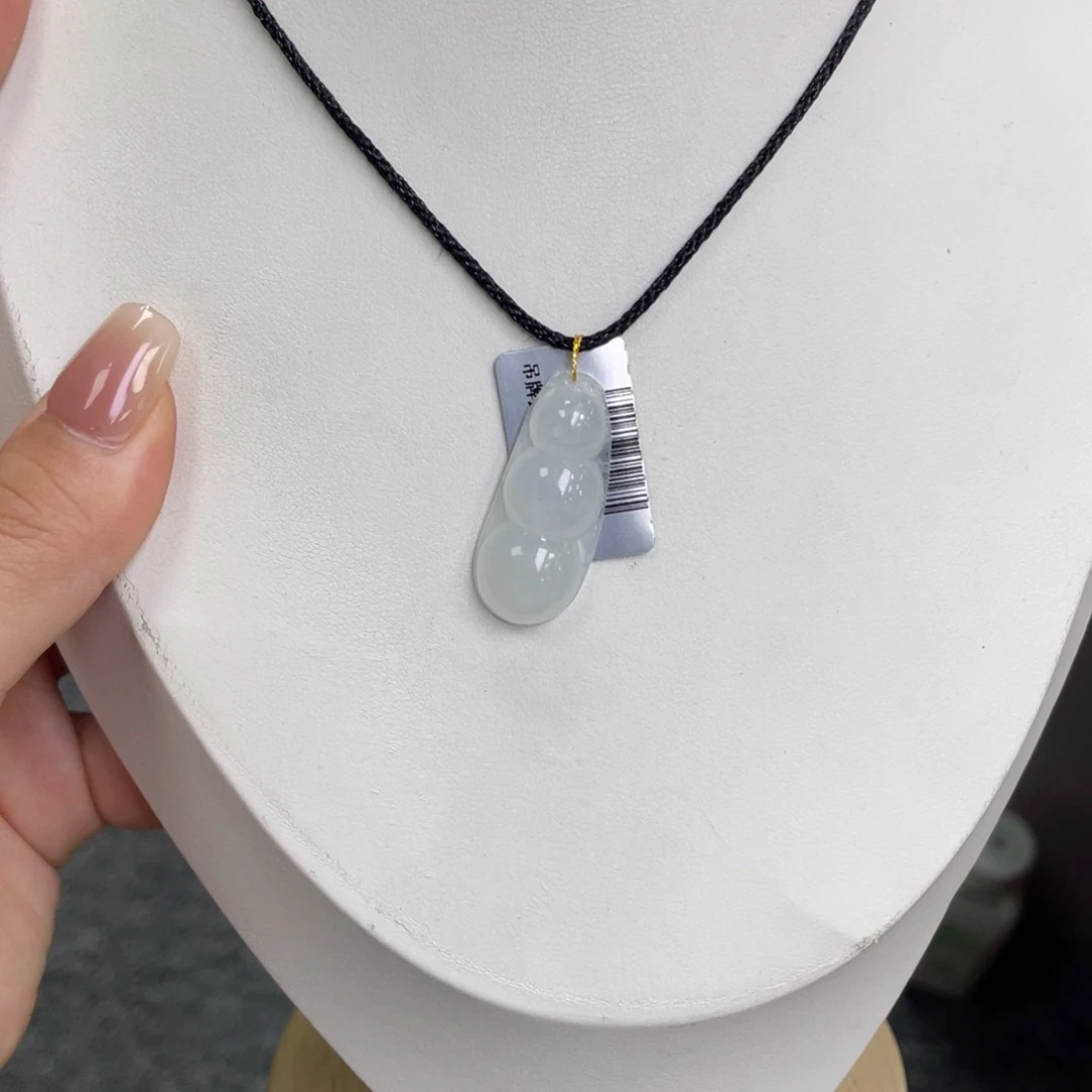 颈饰未镶嵌翡翠福豆