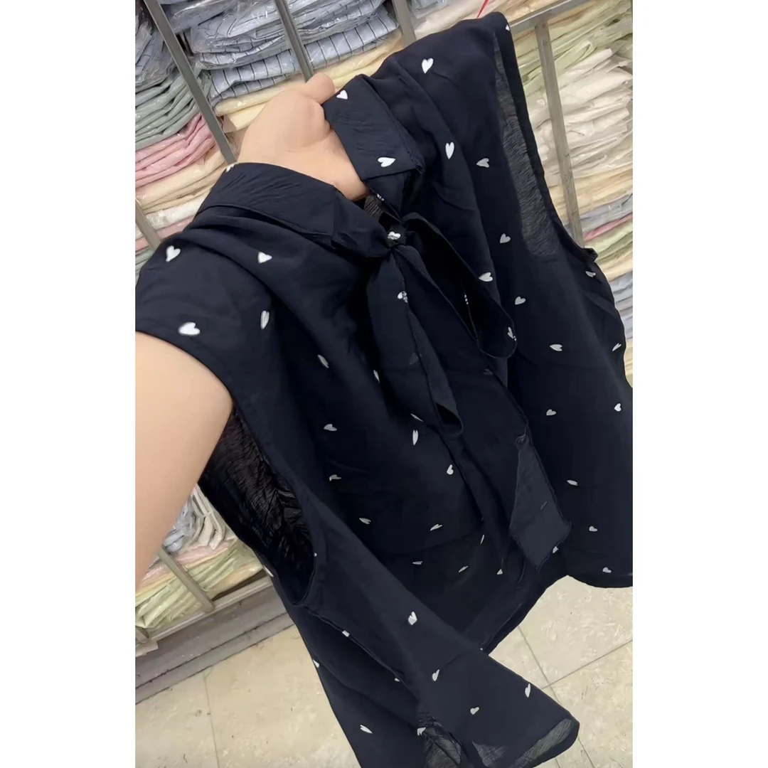 今年流行穿搭2025夏季新款温柔风爱心波点法式千金风衬衫无袖上衣