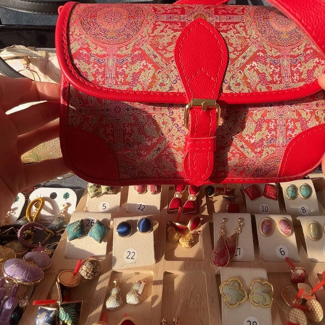 大理石磁石上久楷红八达发棍包