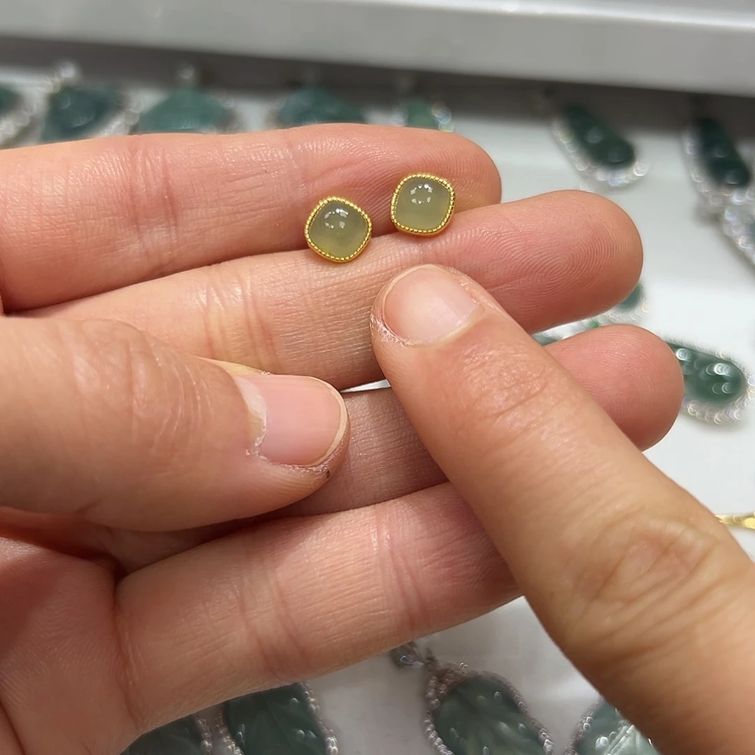 和田玉耳银S925镶嵌沁*