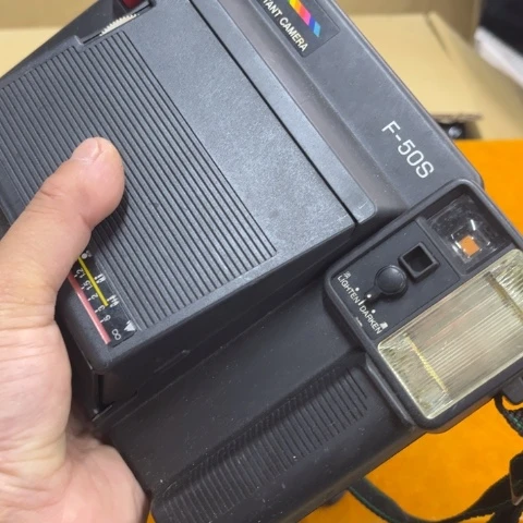 炎少瓷器欢迎大家前来选购哈哈大*鲸