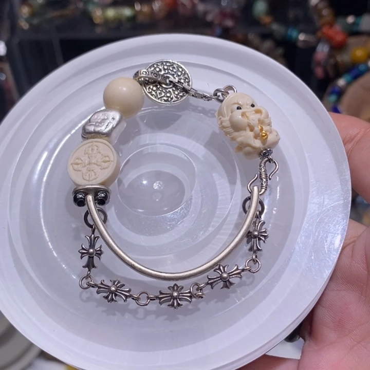 翡翠颈饰未镶嵌F****s西施要发财