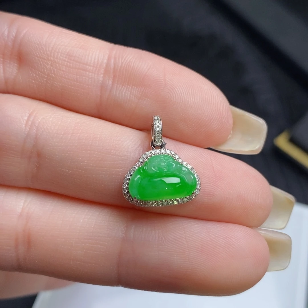 颈饰18K金镶嵌翡翠佛公小滴流挂坠