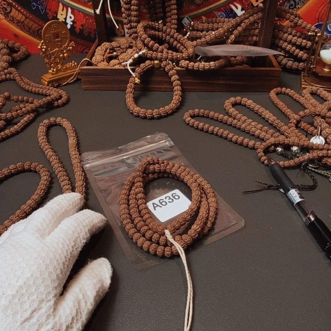 岁***丶金刚菩提手串哦哦哦哦哦哦哦哦哦哦哦