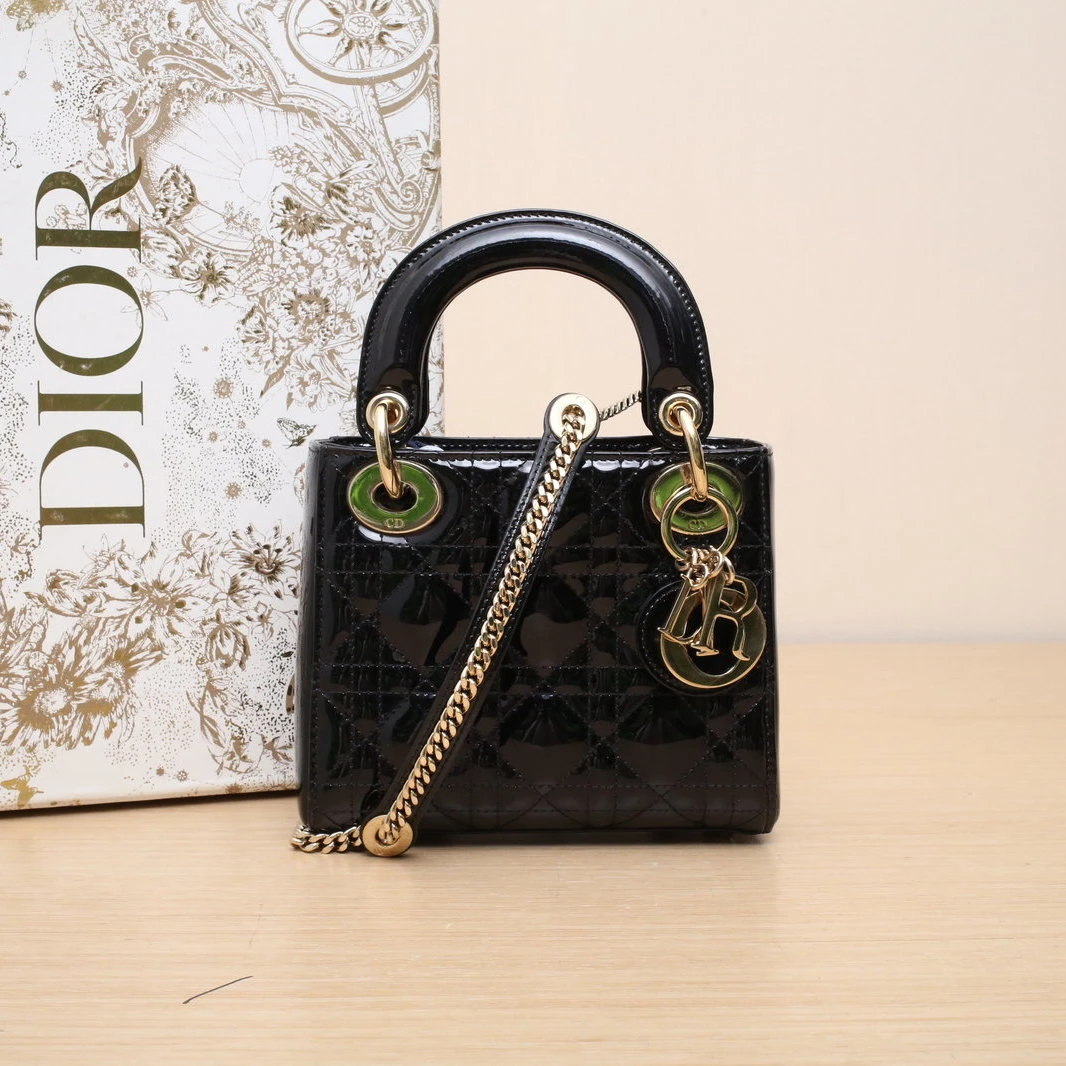 95新 DIOR/迪奥 【双双】戴妃包 三格 黑色 漆皮 金扣 2018
