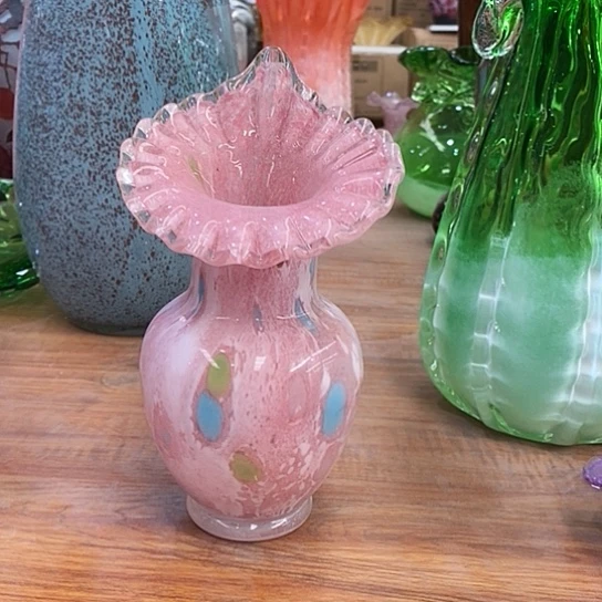 琉璃花瓶高28厘米