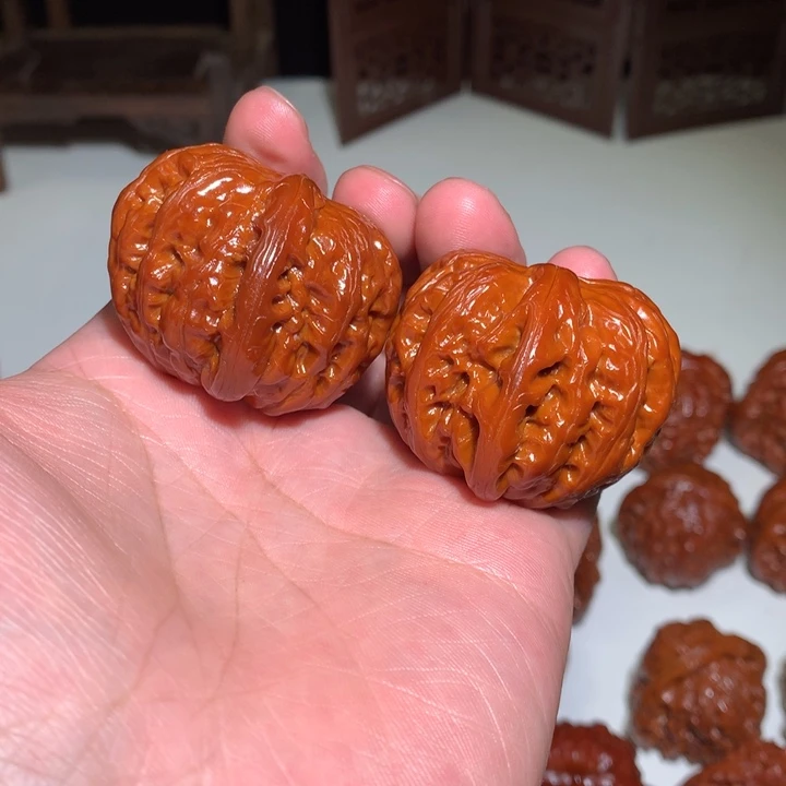 文玩核桃把件元宝42.色差