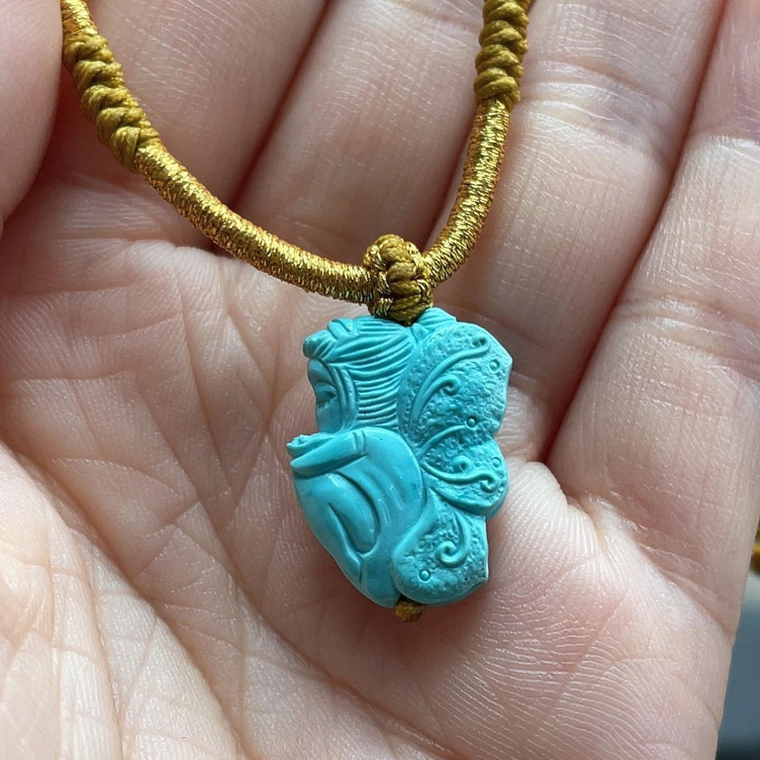 绿松石未镶嵌颈饰