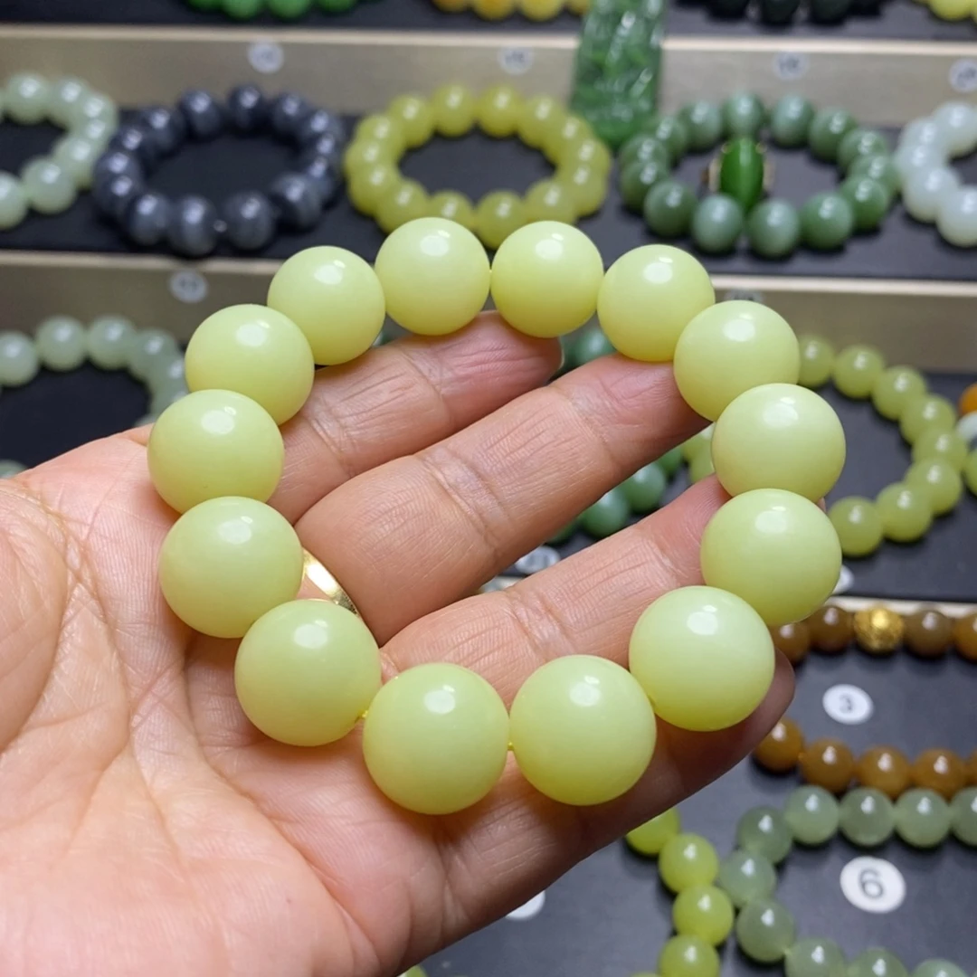 和田玉未镶嵌手串