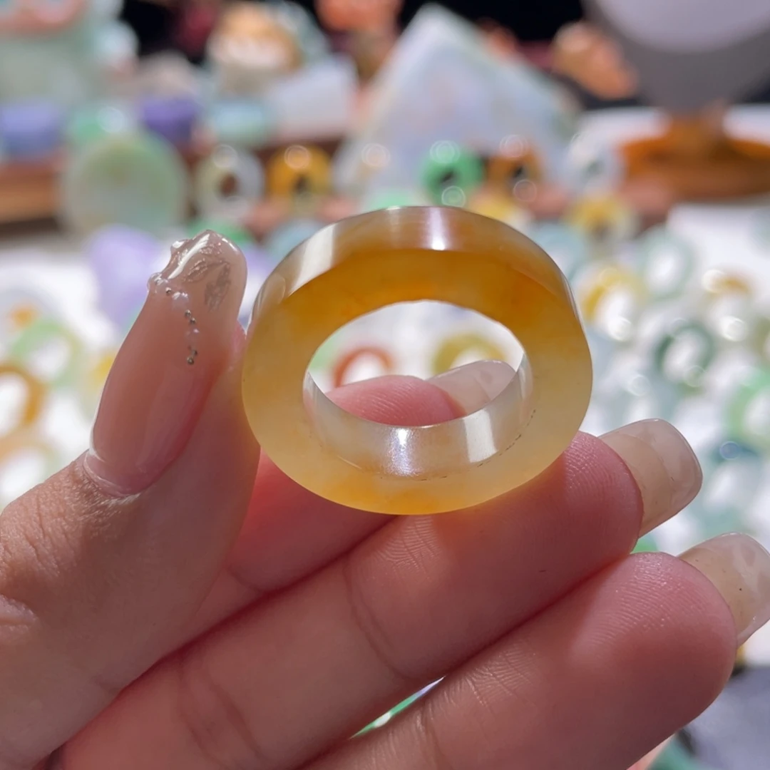 未镶嵌定制翡翠翡翠