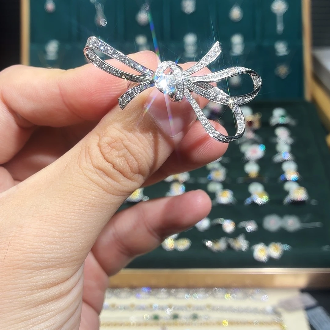 戒指/指环18K金镶嵌钻石