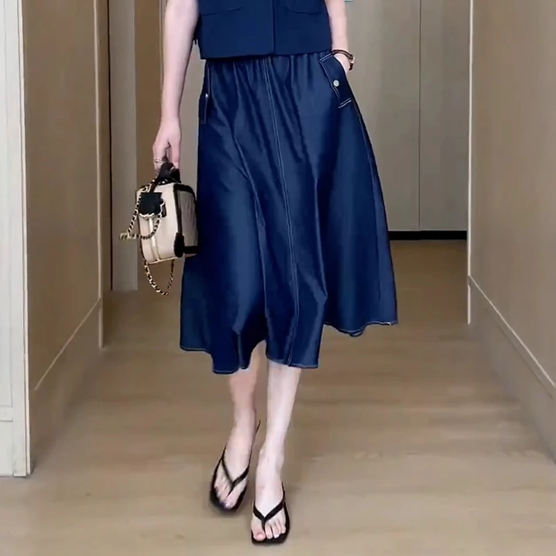 拉夏贝尔丹宁蓝牛仔半身裙女2025年春秋薄款垂坠感a字大摆休闲裙