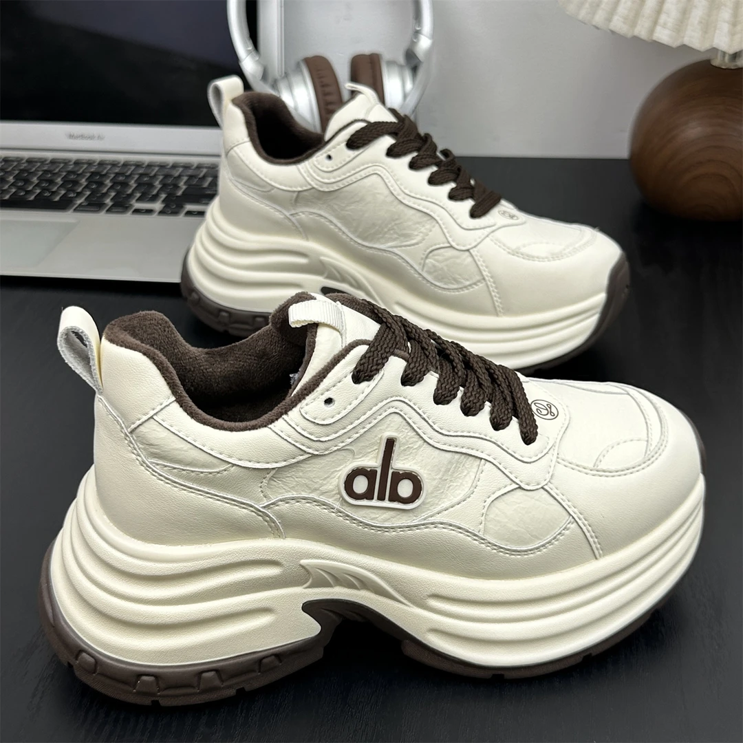 真皮小个子6cm厚底轻便老爹鞋女2025冬季新款加绒百搭休闲松糕鞋