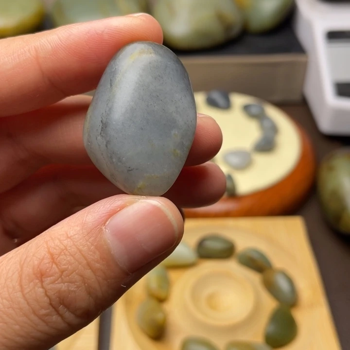 和田玉未镶嵌颈饰6