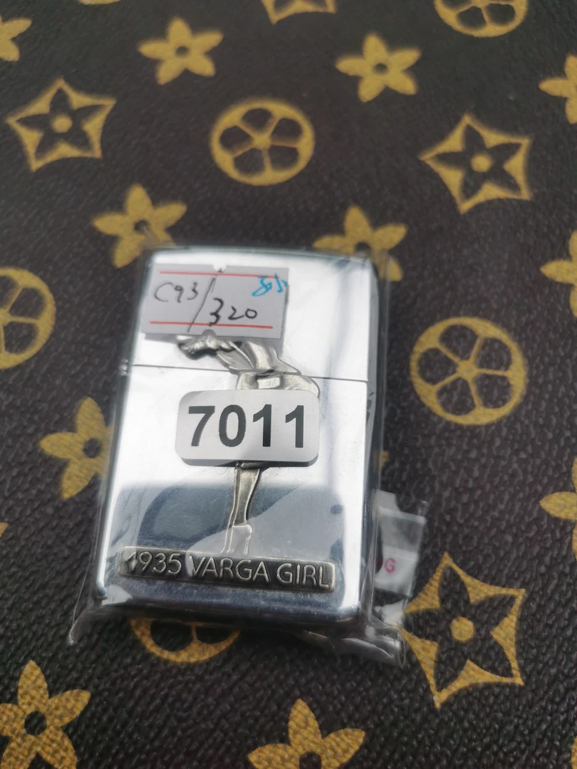 Zippo打火机回血C93年度-7011