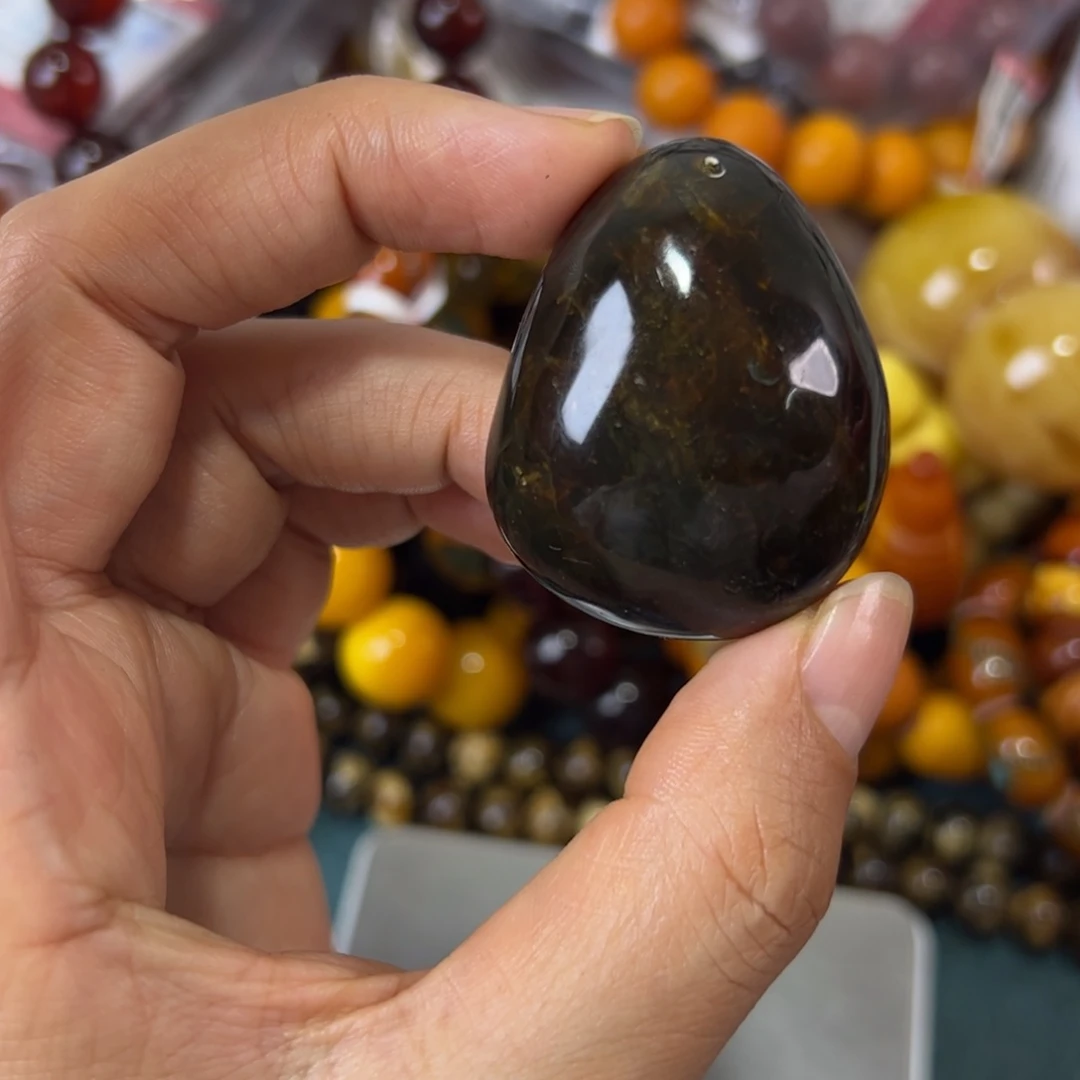 琥珀珠宝奇石未镶嵌74