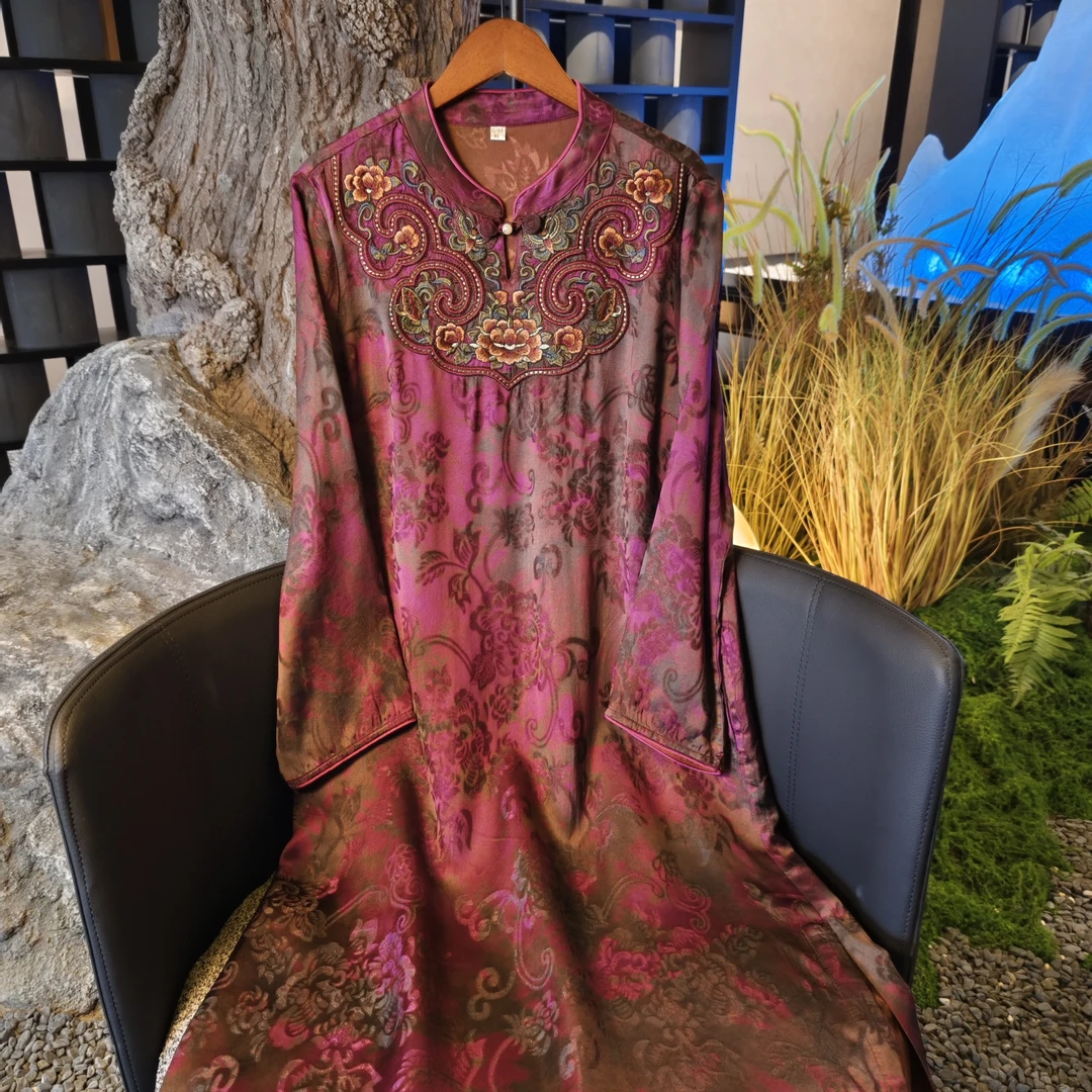 【西厢记】春季2025新款新中式连身裙女国风显瘦立领绣花人丝连衣裙