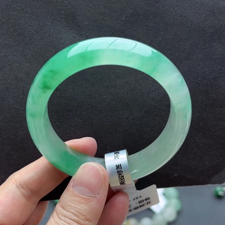 石英质玉未镶嵌手镯52-53