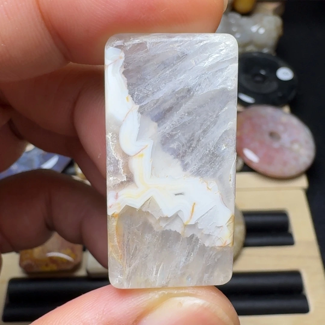 石英质玉未镶嵌纯天然色有机玉石保真色