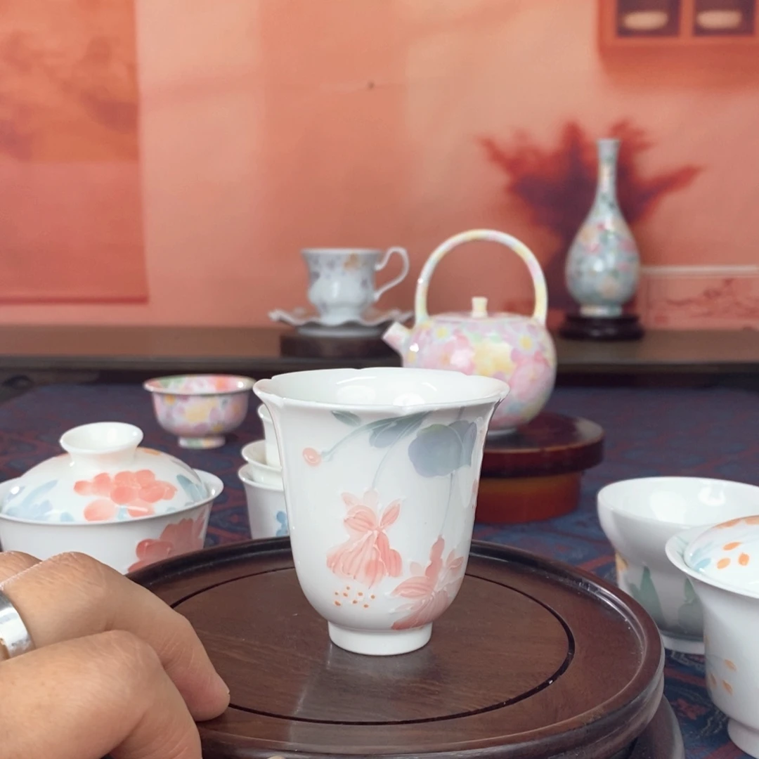 倒挂金钟品茗杯手绘釉下高温