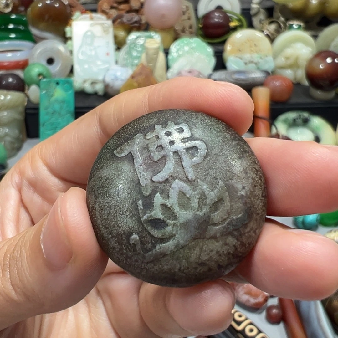 蔷****合金做工精致大方精致大方玛瑙/玉髓