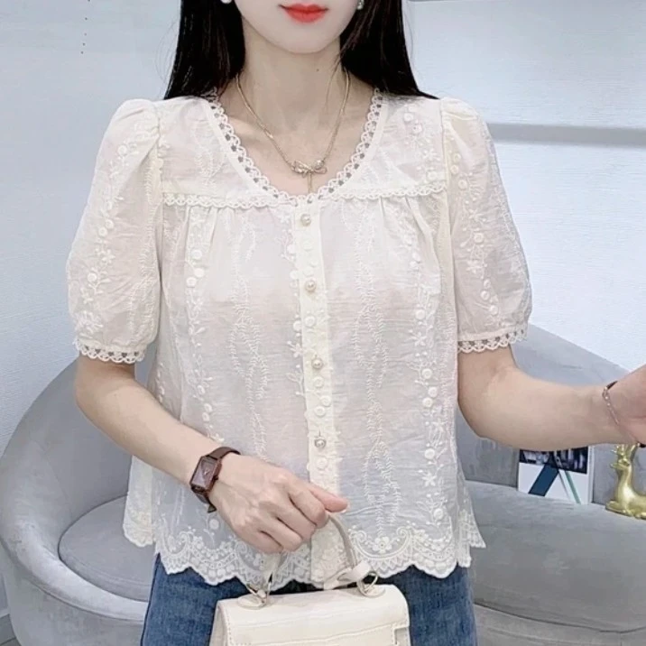 季念100%棉夏季新款刺绣短袖上衣女轻奢洋气百搭绣花设计感衬衫女