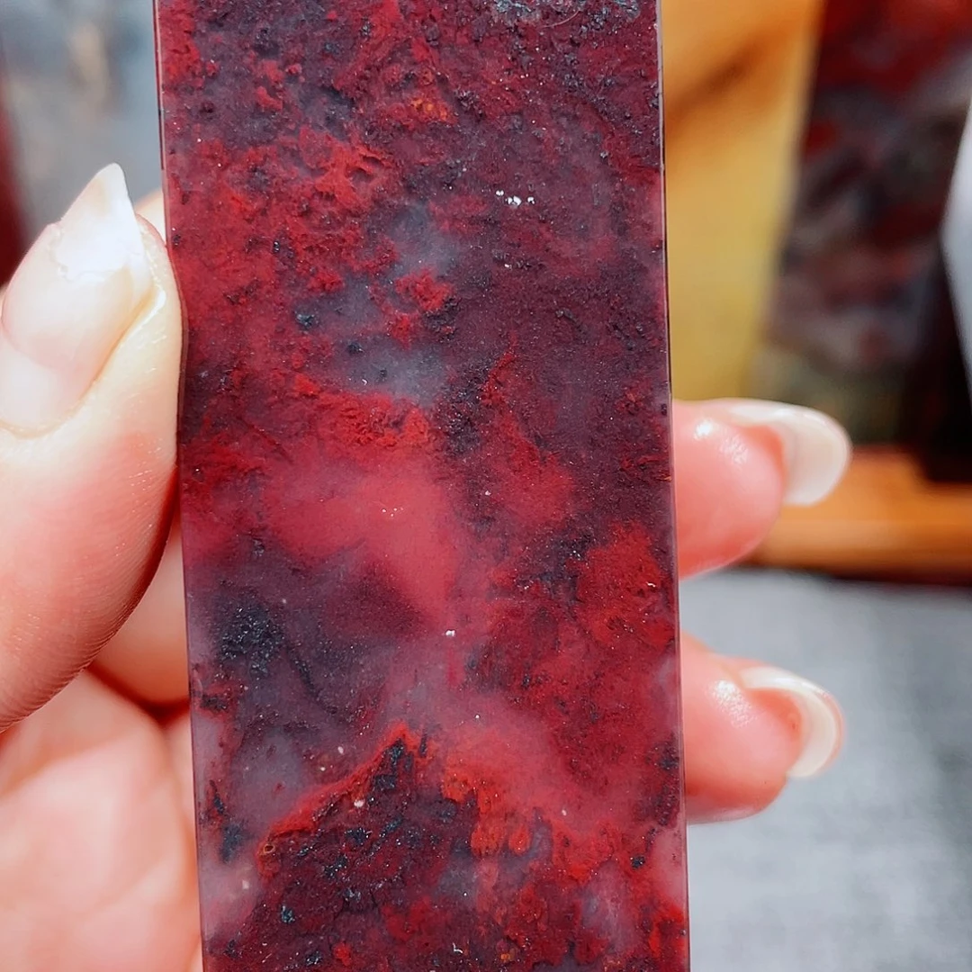 【闪购商品】玉桂林鸡血玉印章素章