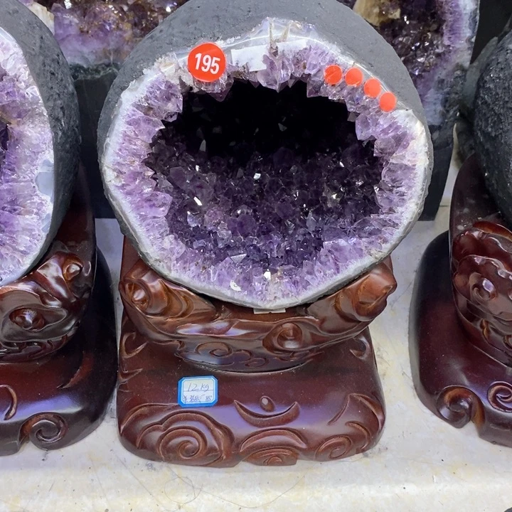 紫晶摆件未镶嵌莹