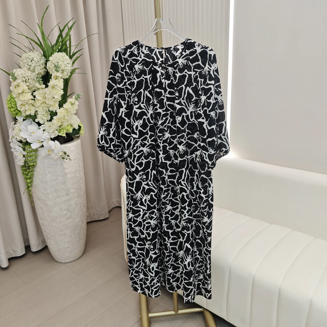 【宸慕】显瘦气质时尚宽松桑蚕丝连衣裙25605