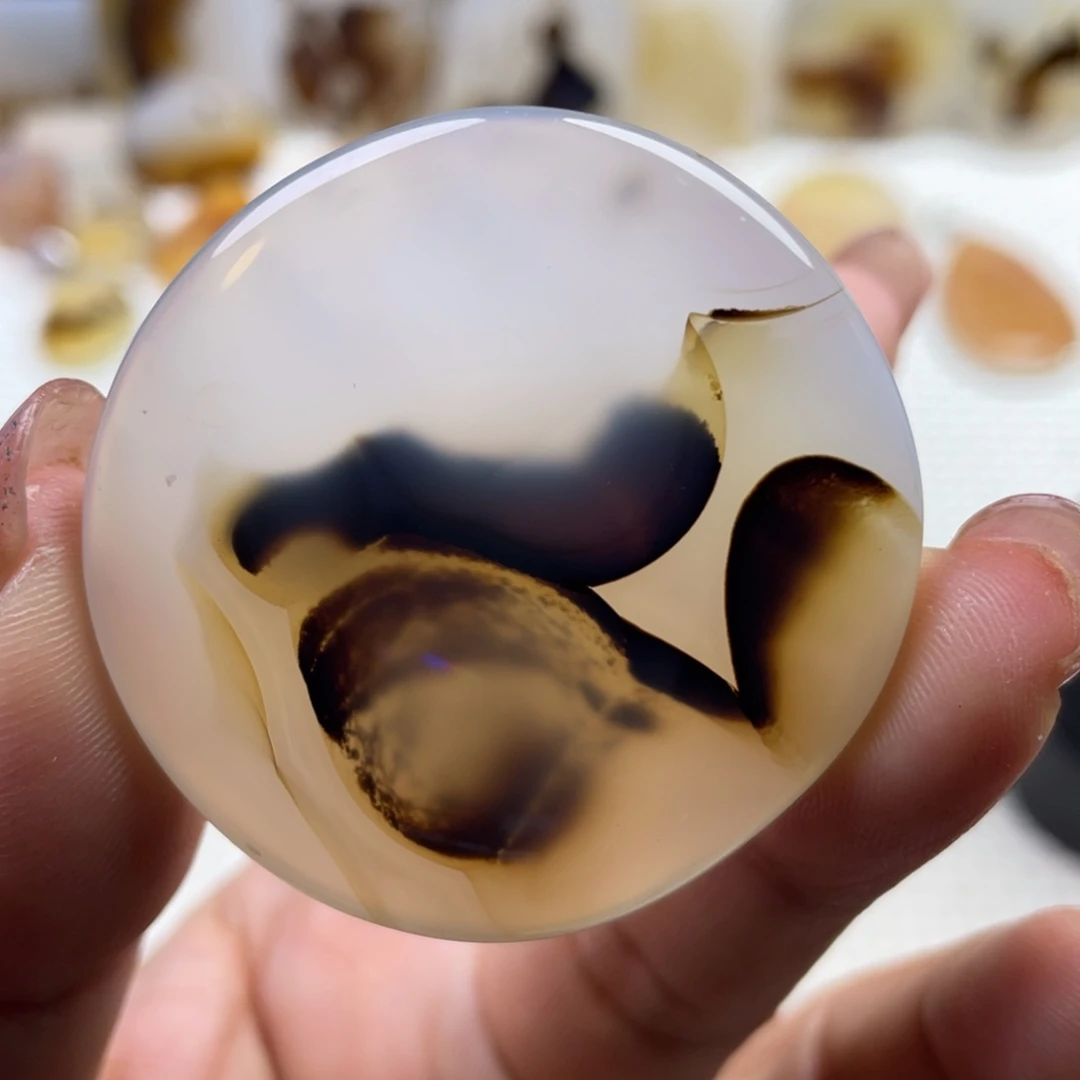 玛瑙/玉髓未镶嵌颈饰