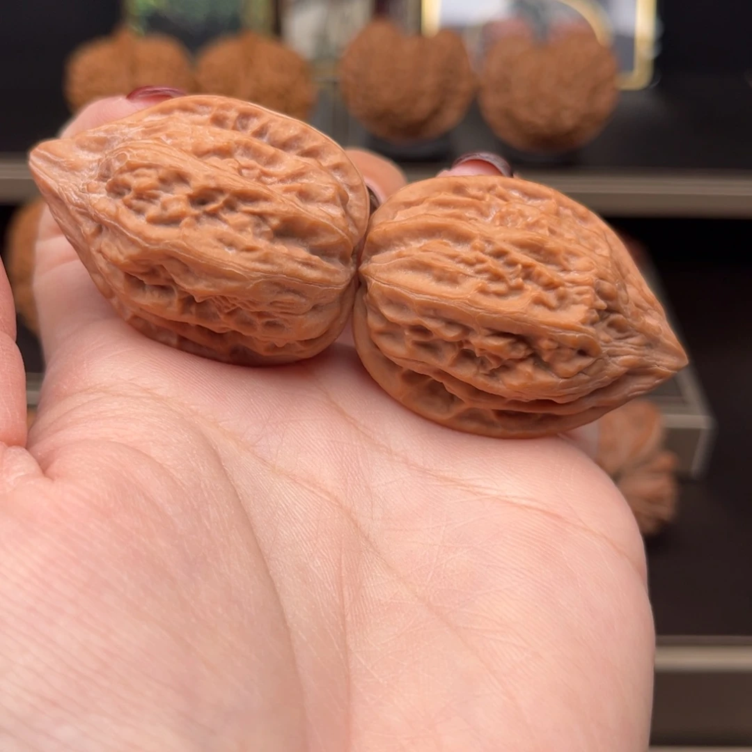 吊坠桃核瓷瓶鸭嘴