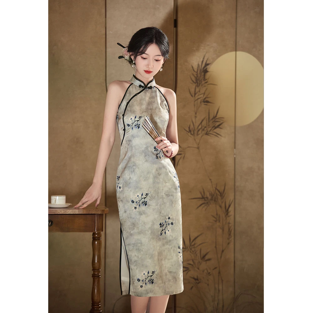 25304无袖挂脖新中式改良旗袍2025新款年轻款少女国风复古日常
