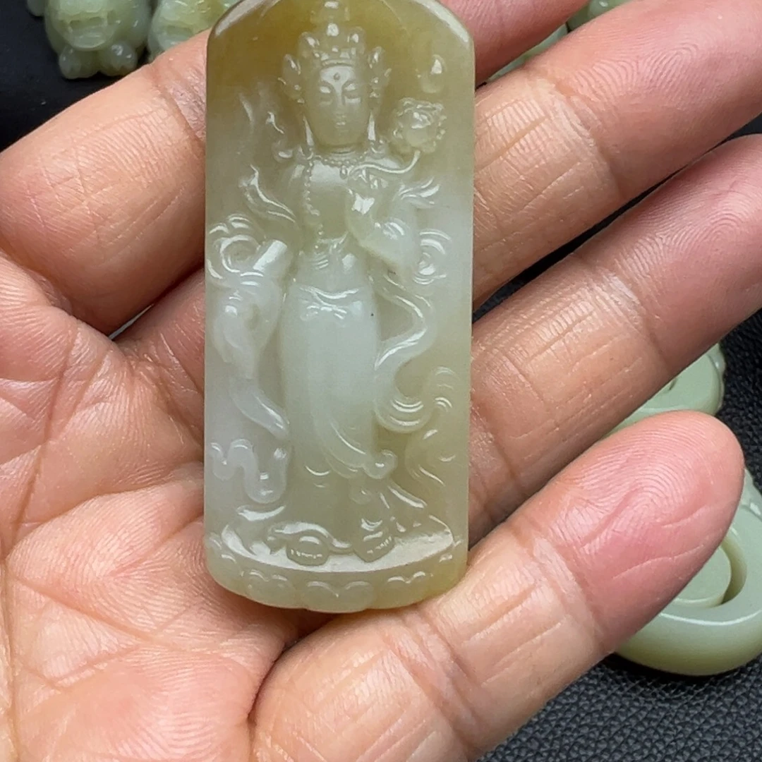 和田玉（糖玉）未镶嵌吊坠(不含链)