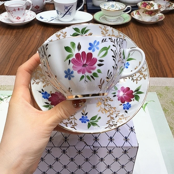 瓷片杯子杯子杯子水杯杯子水杯