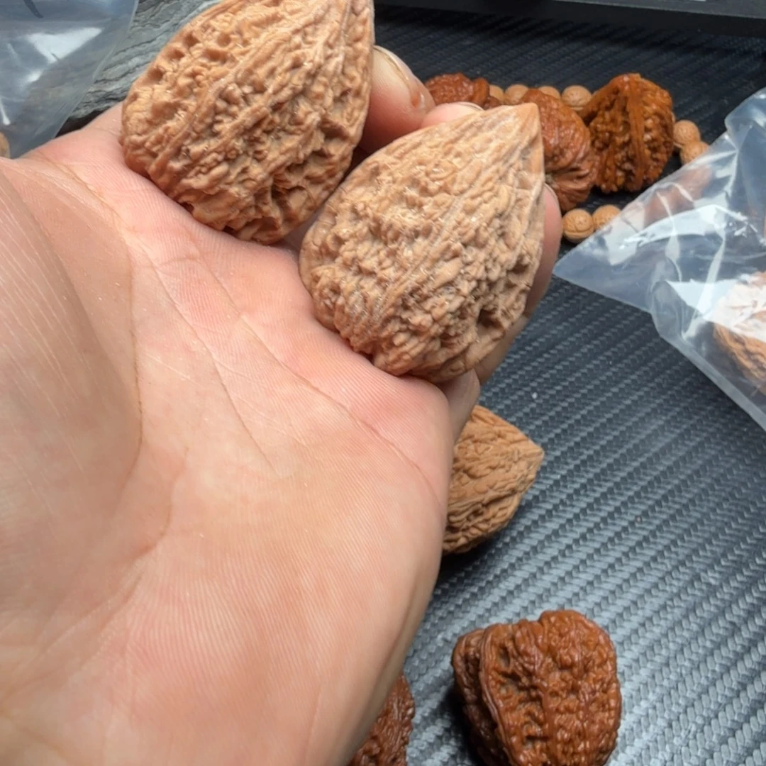 吊坠桃核福利4号塔尖