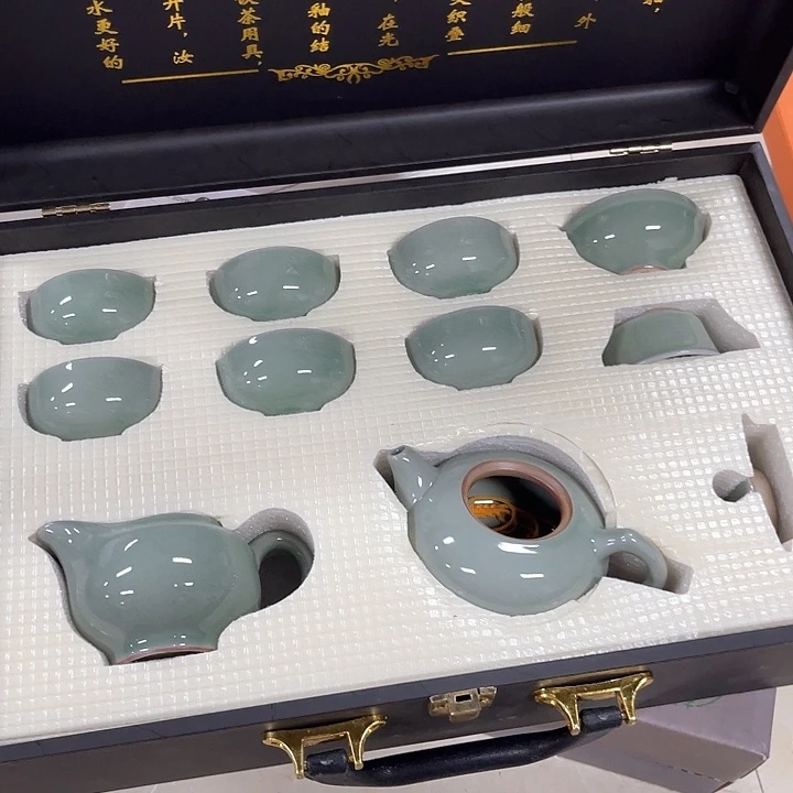 孤品茶具套装等。