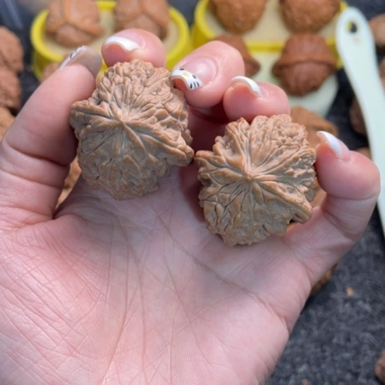 文玩核桃手串12暴雪