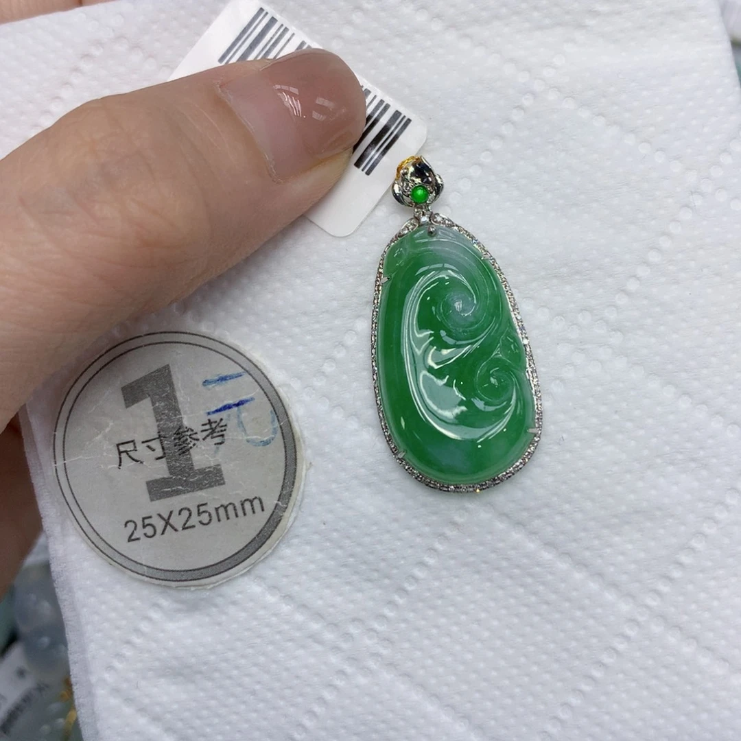 翡翠18K金镶嵌颈饰134567899999