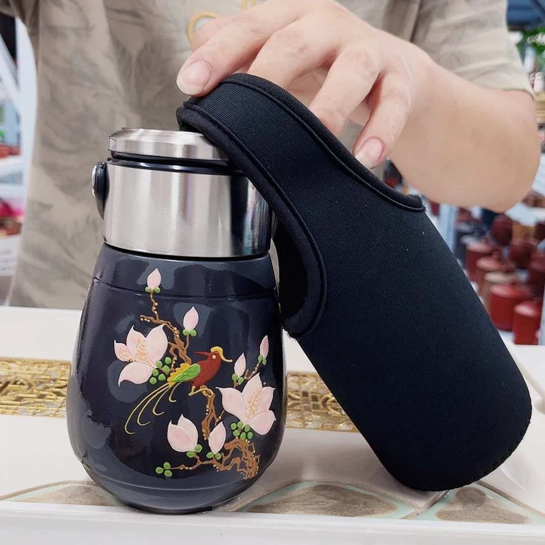 茶杯紫砂“玉兰花”大肚带杯套