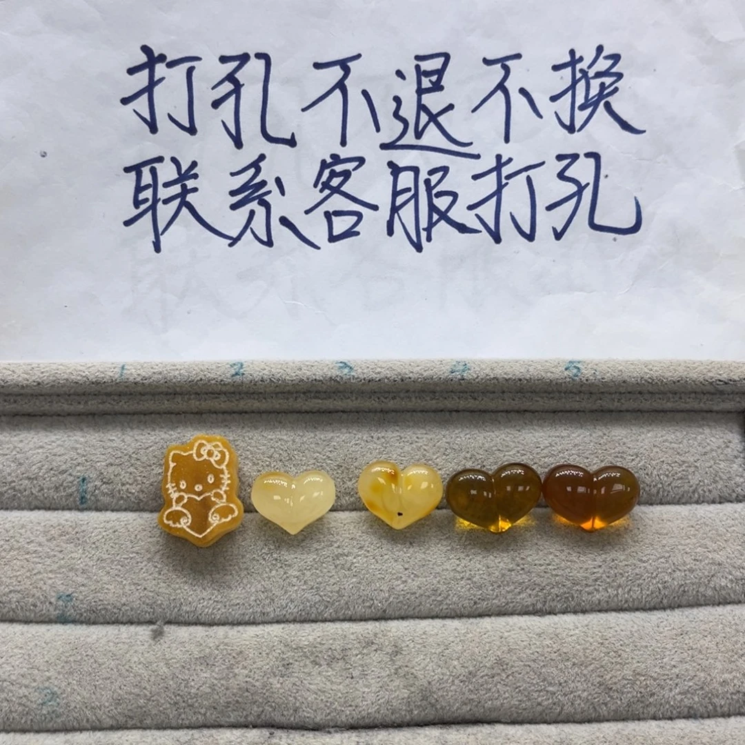 菟***花未镶嵌颈饰琥珀天然琥珀