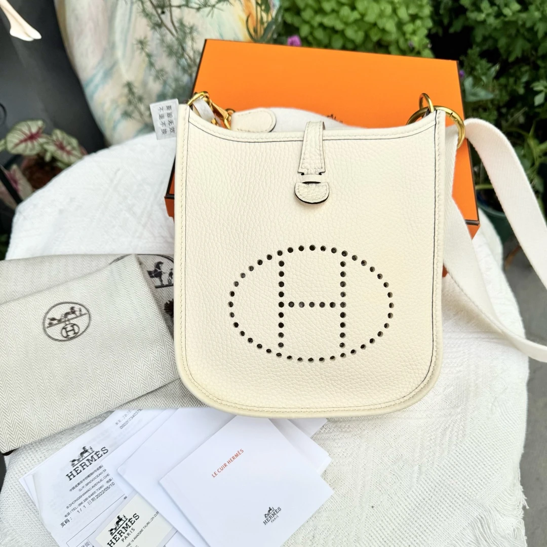 99新 Hermes/爱马仕 mini伊芙琳奶油白单肩斜挎包 U刻附原盒尘袋